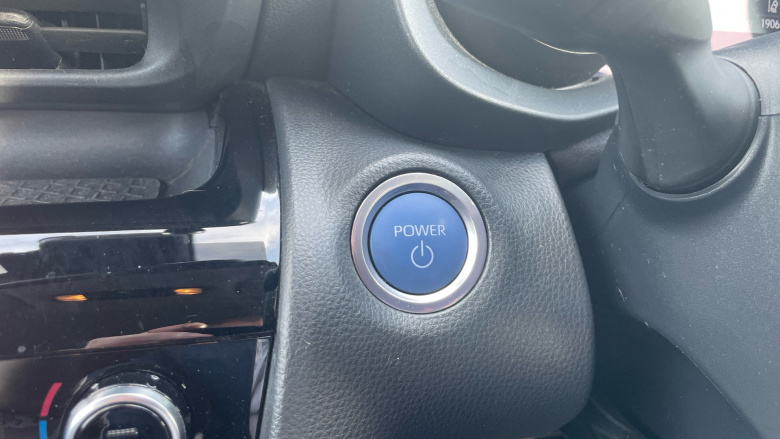 Toyota Yaris Cross 1.5 Hybrid Icon 5dr CVT Hybrid Estate